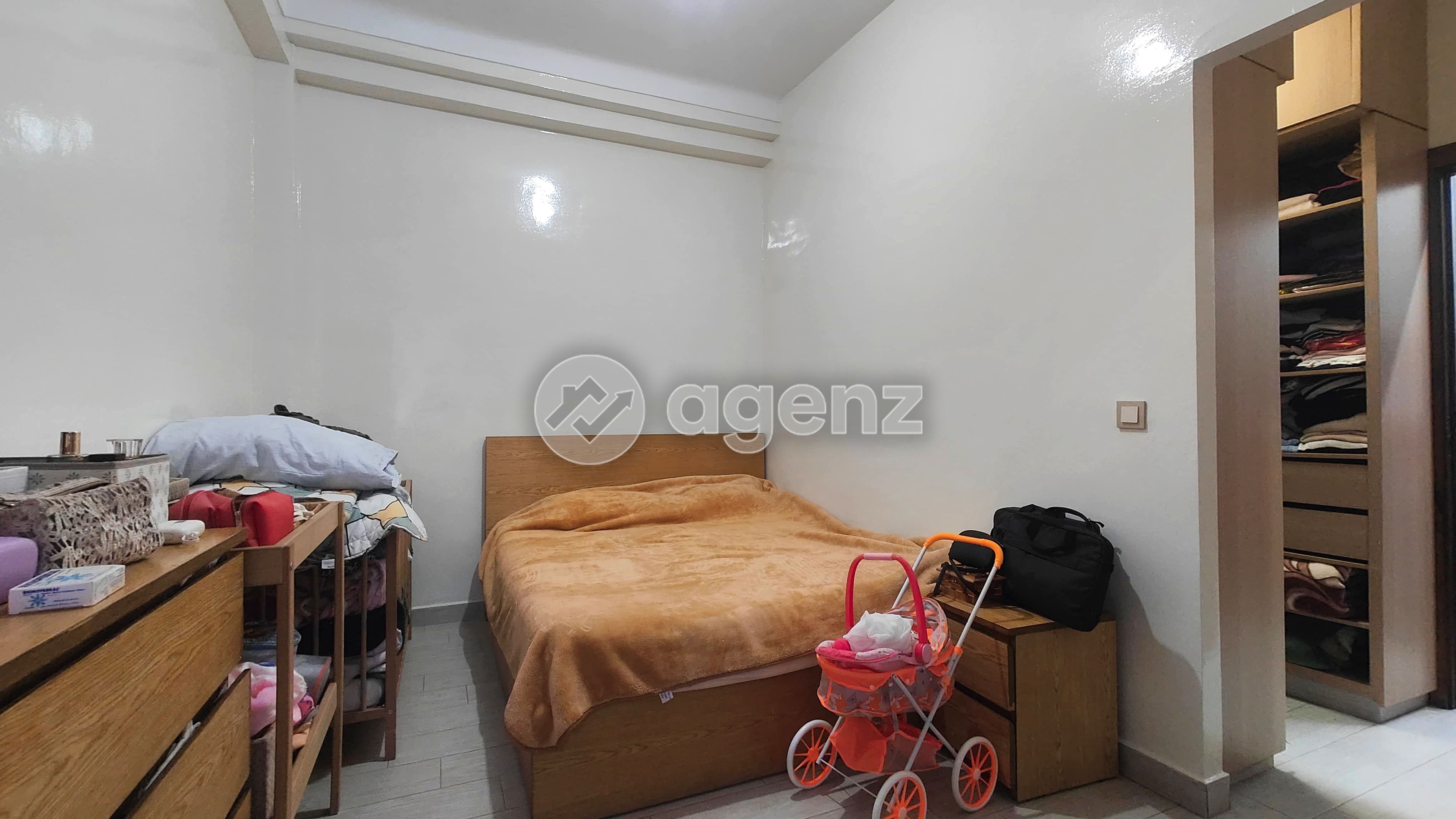 APPARTEMENT ENSOLEILLÉ ET RÉNOVÉ AU CŒUR DE CASABLANCA — 2