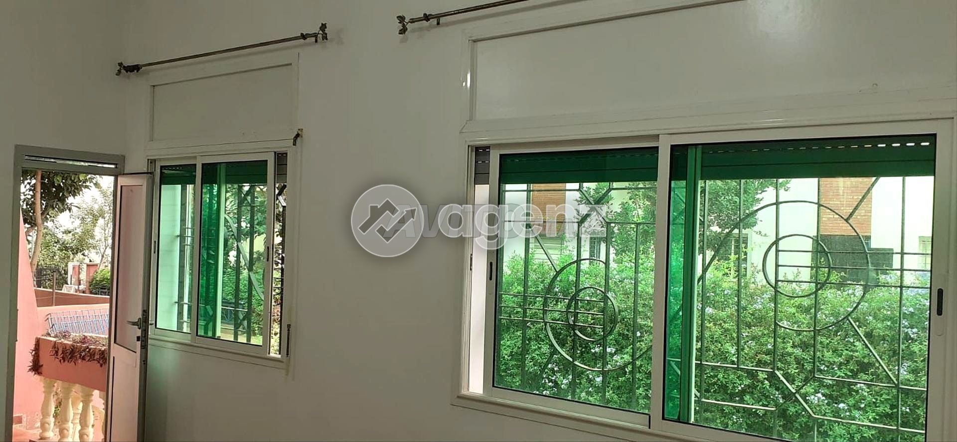 Moderne Appartement de 2 chambres à louer à Harhoura — 5
