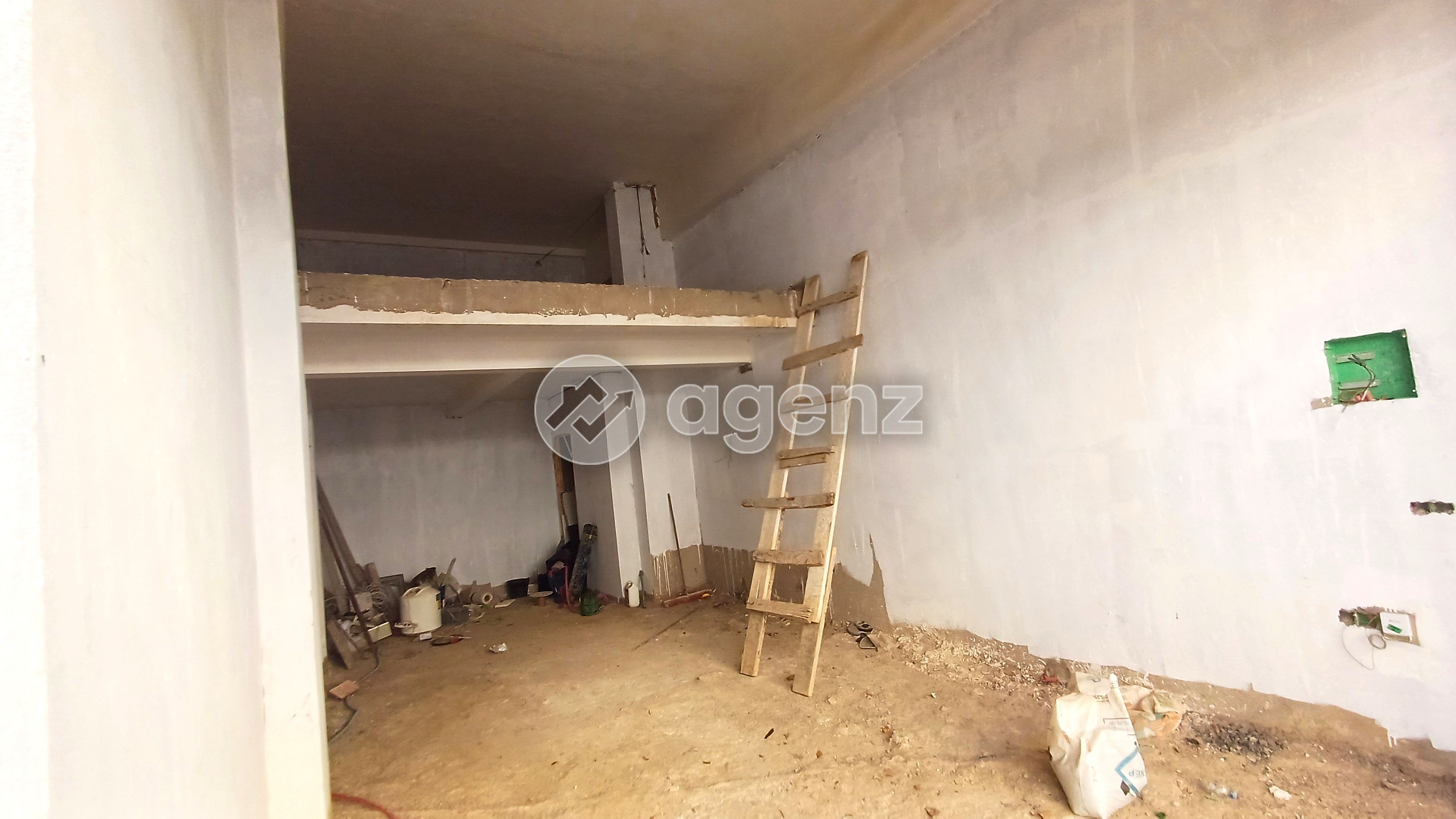Magnifique Commerce à vendre à Bouskoura