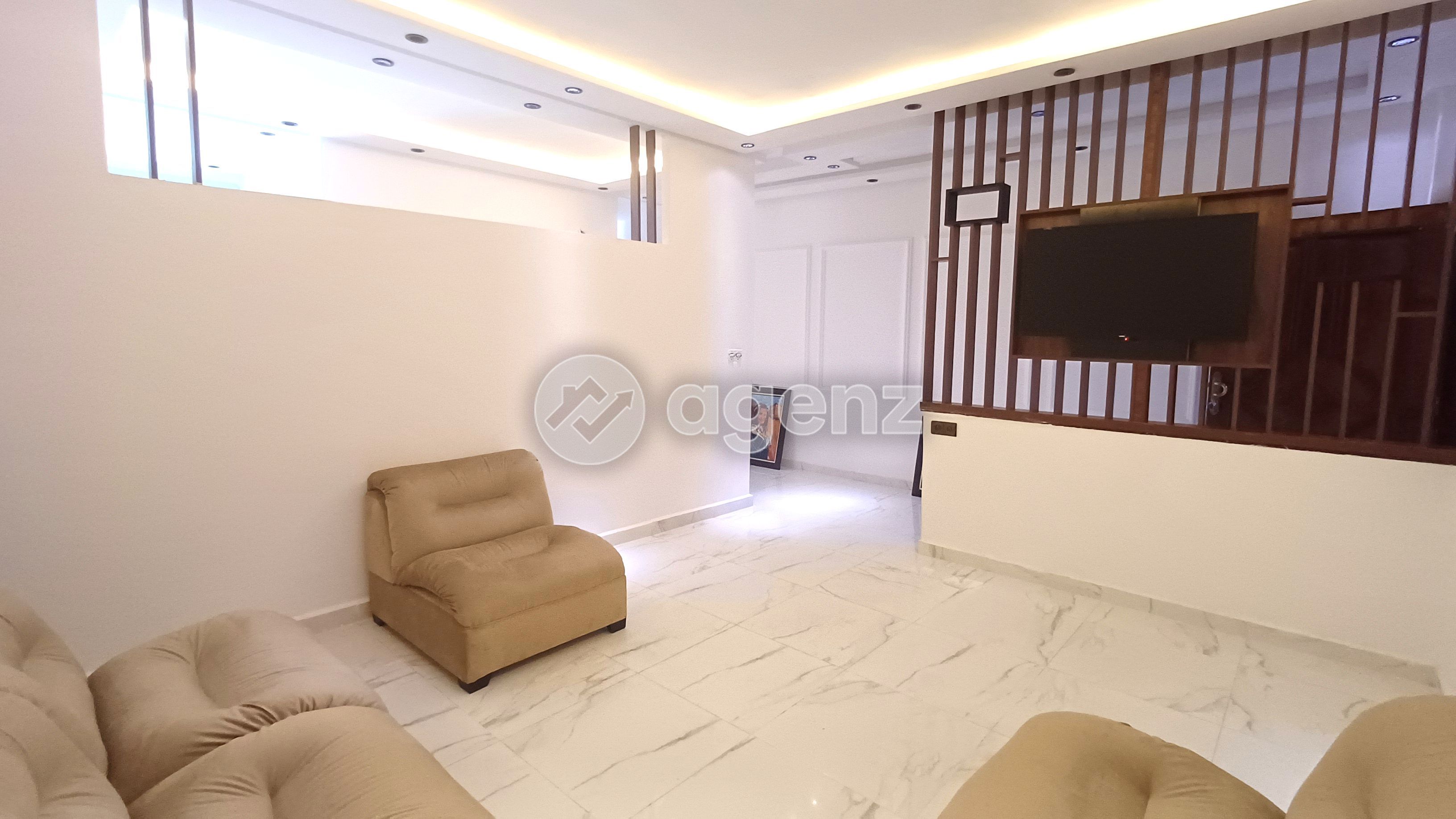 APPARTEMENT REFAIT À NEUF AVEC TERRASSE À MOULAY YOUSSEF