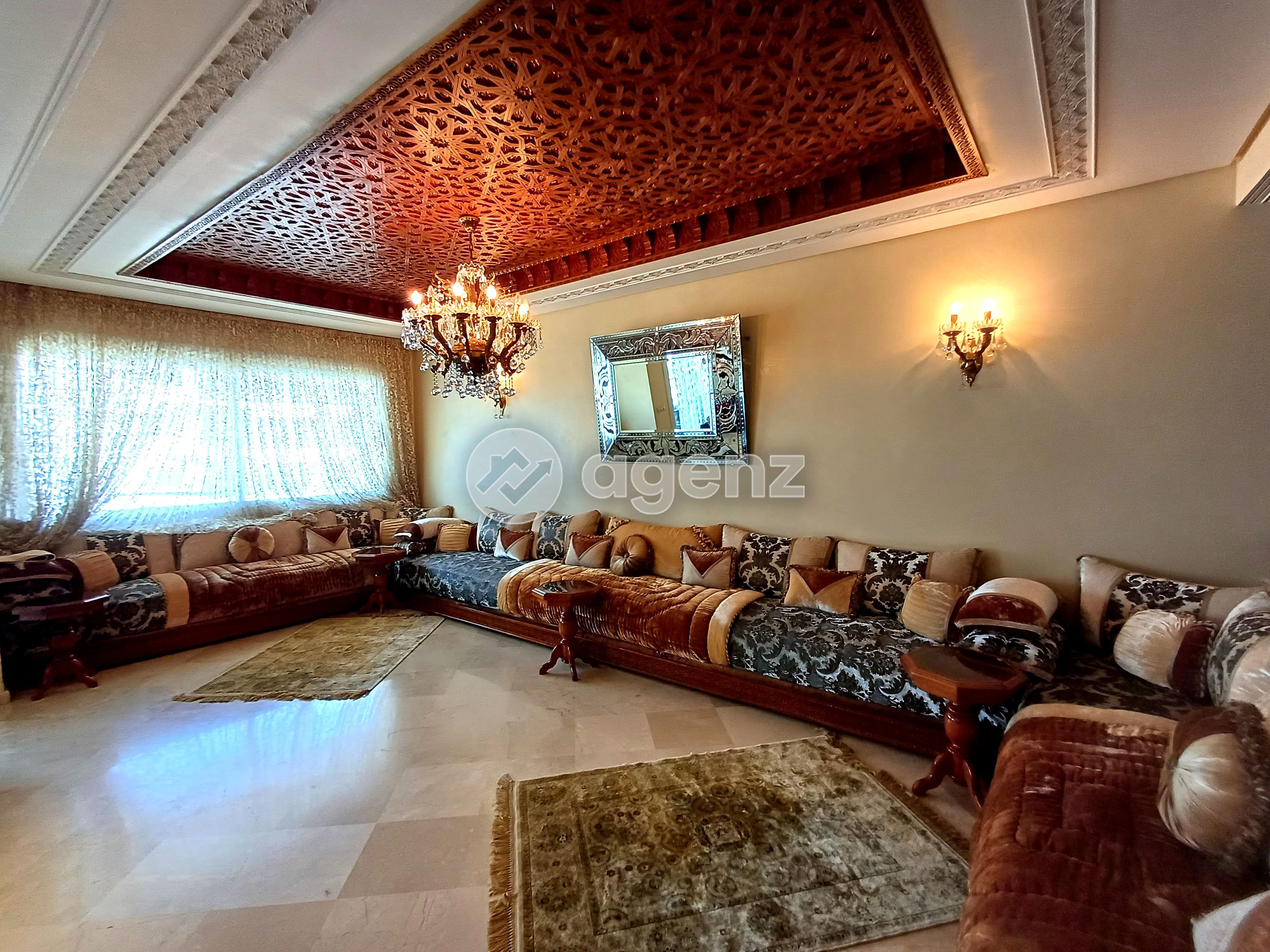 VASTE APPARTEMENT FAMILIAL AVEC VUE DÉGAGÉE ET BALCONS à El Menzeh, Meknès | Agenz