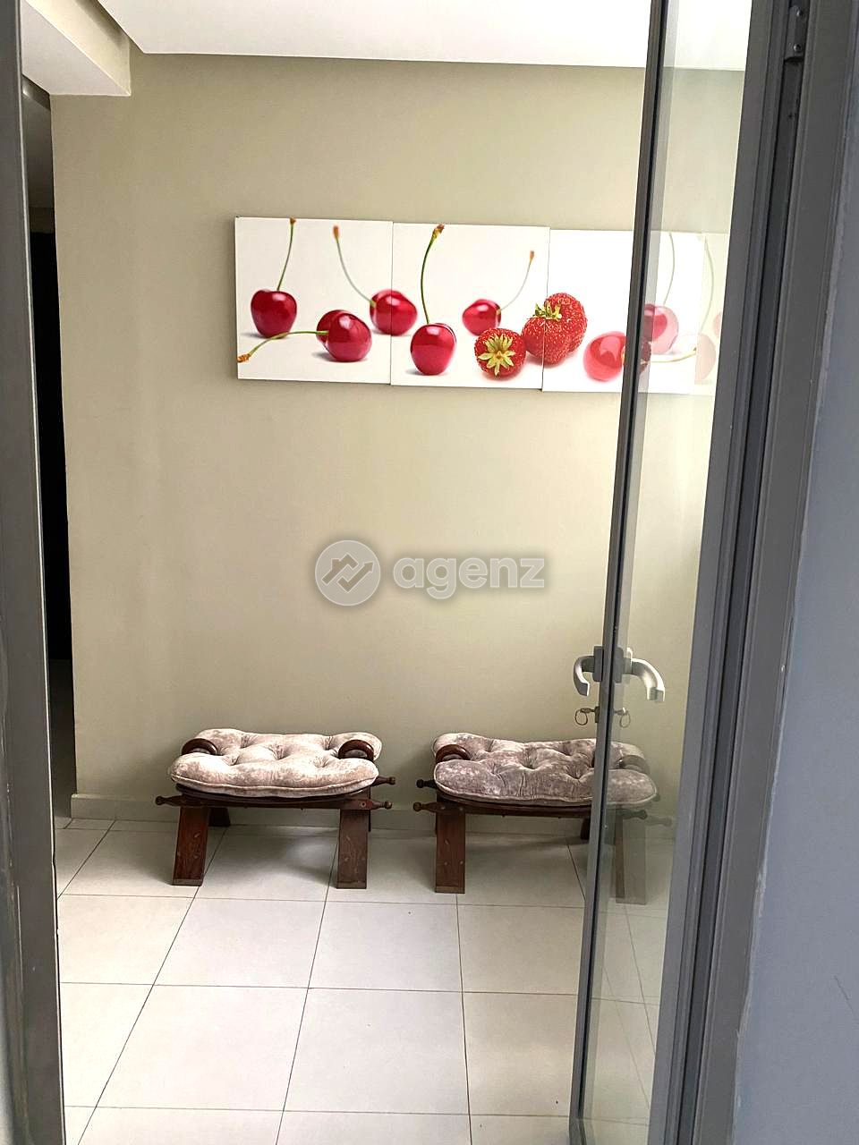 Bel appartement de 230m meublé à louer à gauthier
 — 5