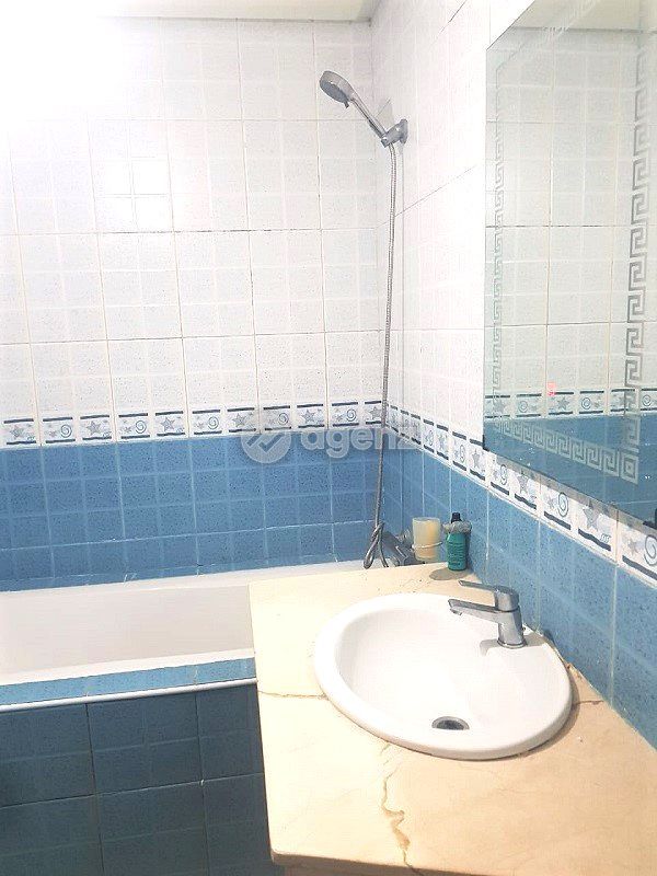 Appartement à louer à Bourgogne Est — 5