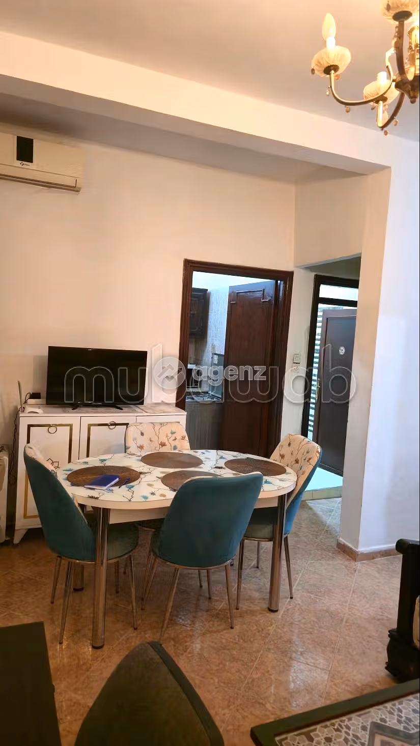 Maison à vendre – Hay Zaytoune,
Marrakech — 3