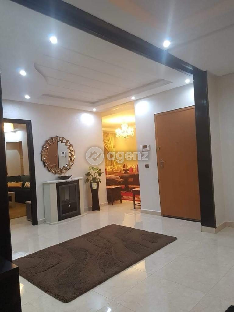Élégant Appartement de 3 chambres à Maarif