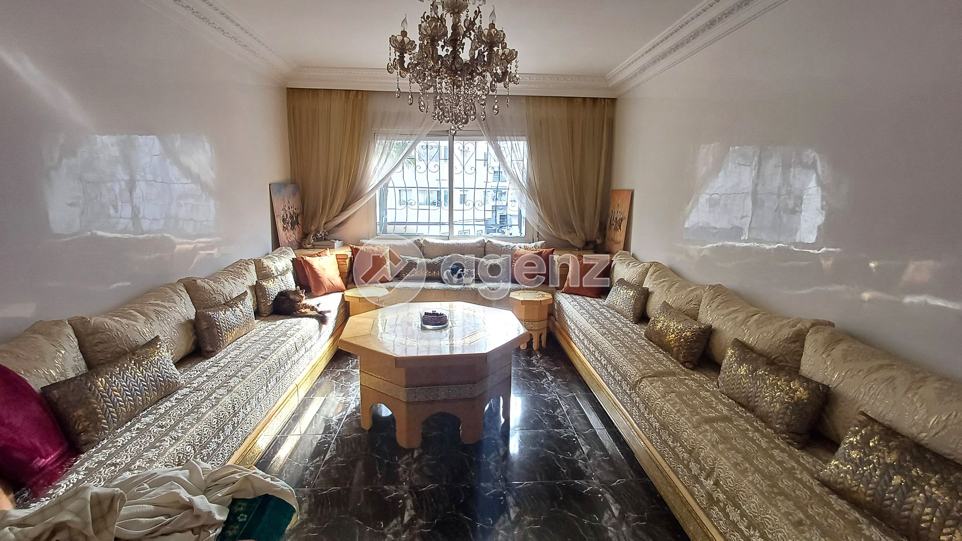 APPARTEMENT SPACIEUX À BOURGOGNE OUEST
