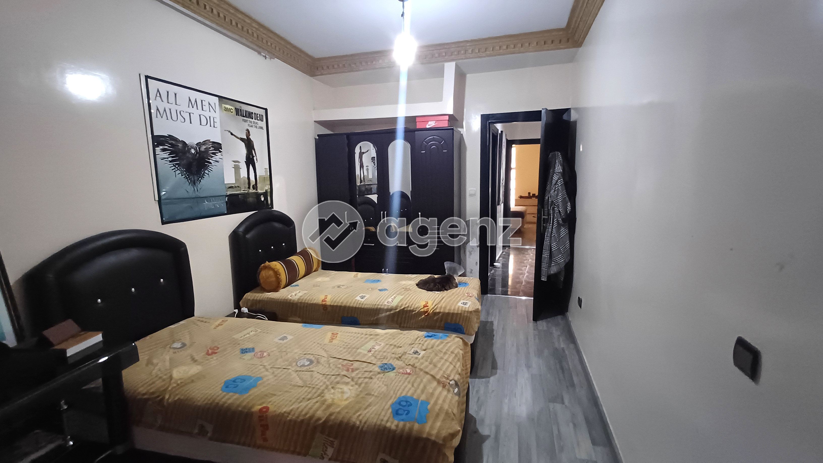 APPARTEMENT SPACIEUX À BOURGOGNE OUEST — 3