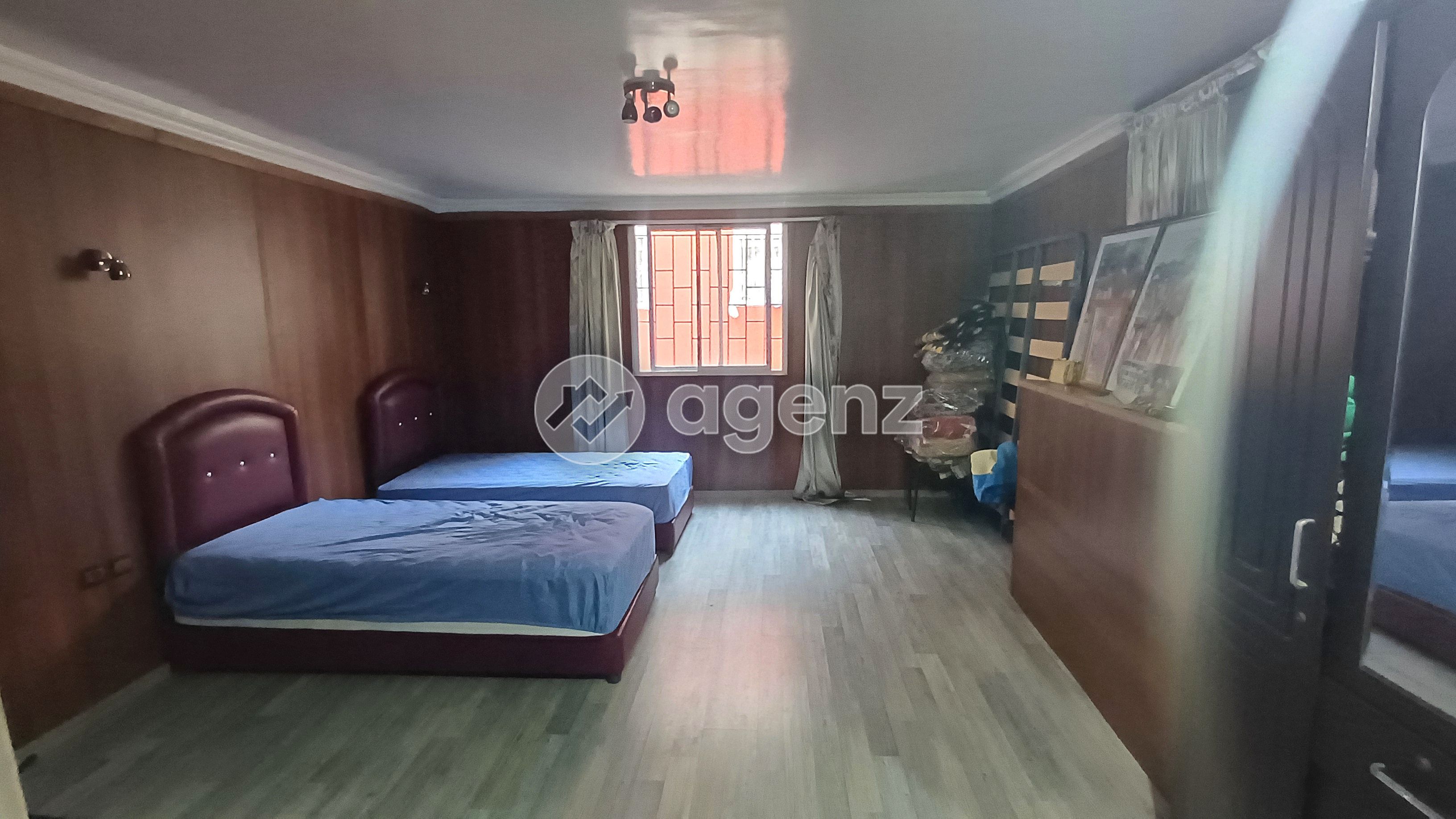 APPARTEMENT SPACIEUX À BOURGOGNE OUEST — 5