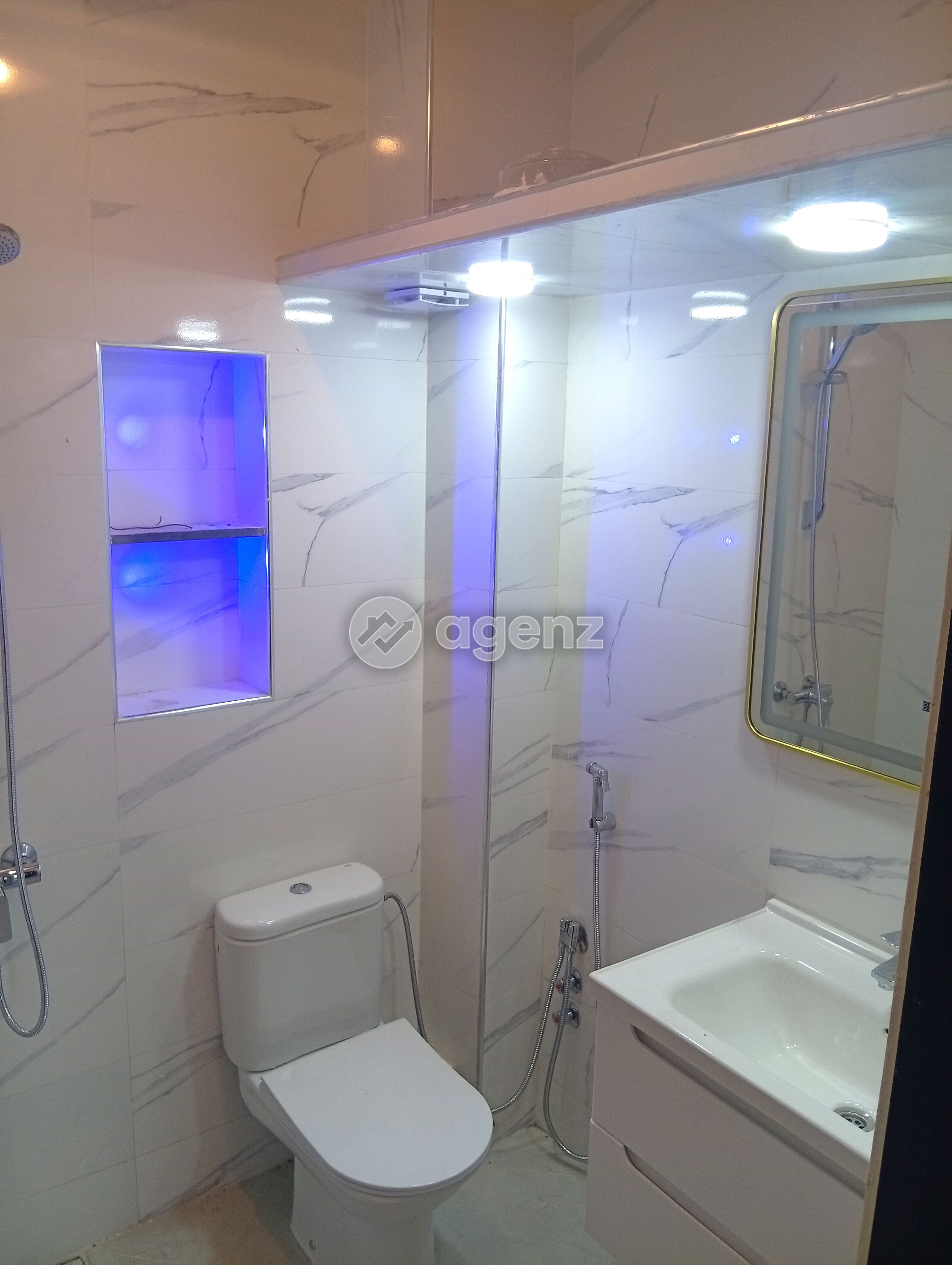 Splendide Appartement de 2 chambres à louer à Beausite — 5