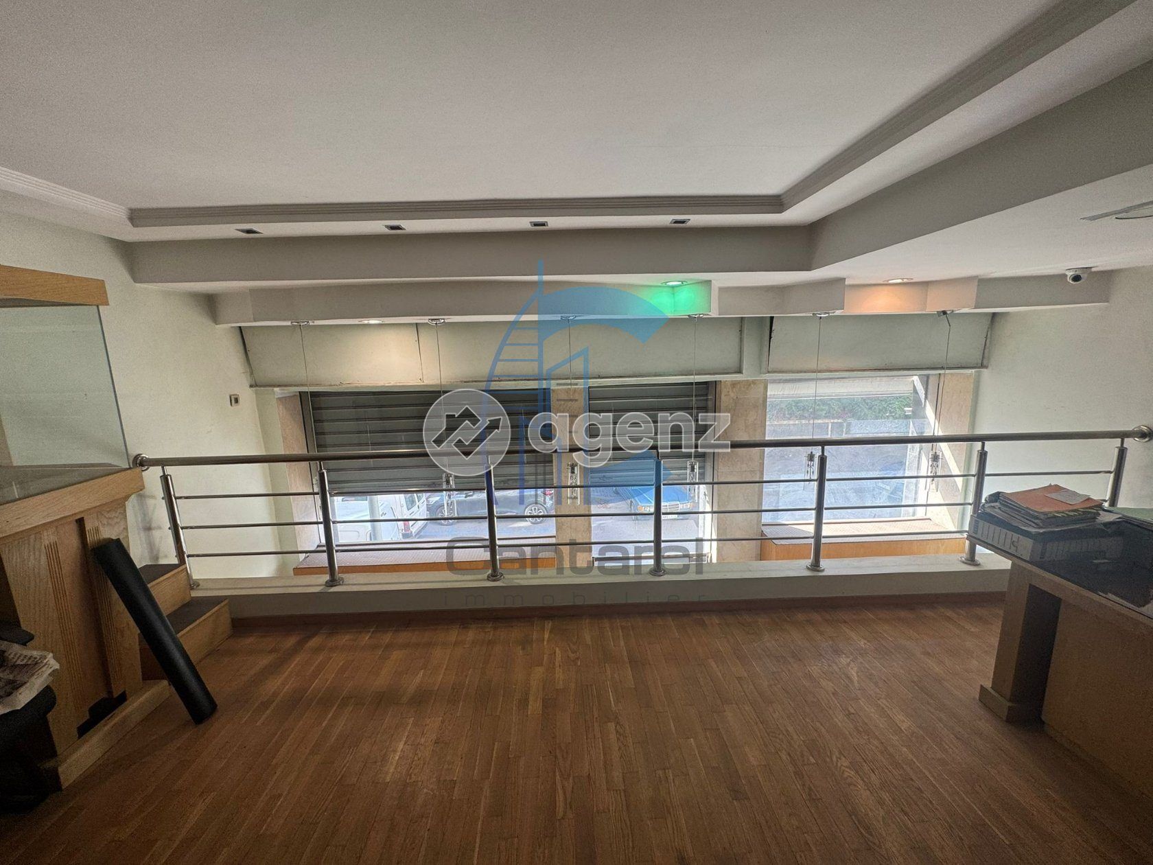 Bureau — Casablanca — 5