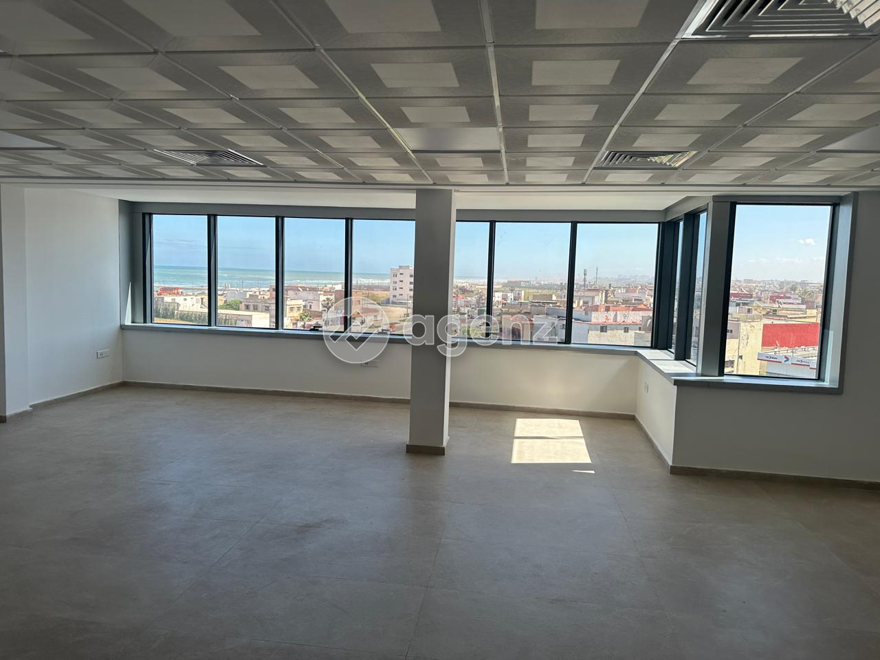 Bureau à vue sur mer - Boostez votre productivité