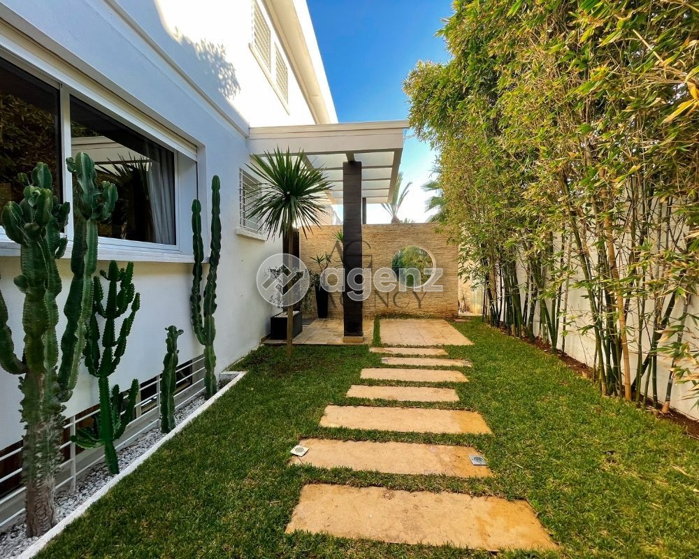 Élégant Villa de 4 chambres à vendre à Anfa — 3