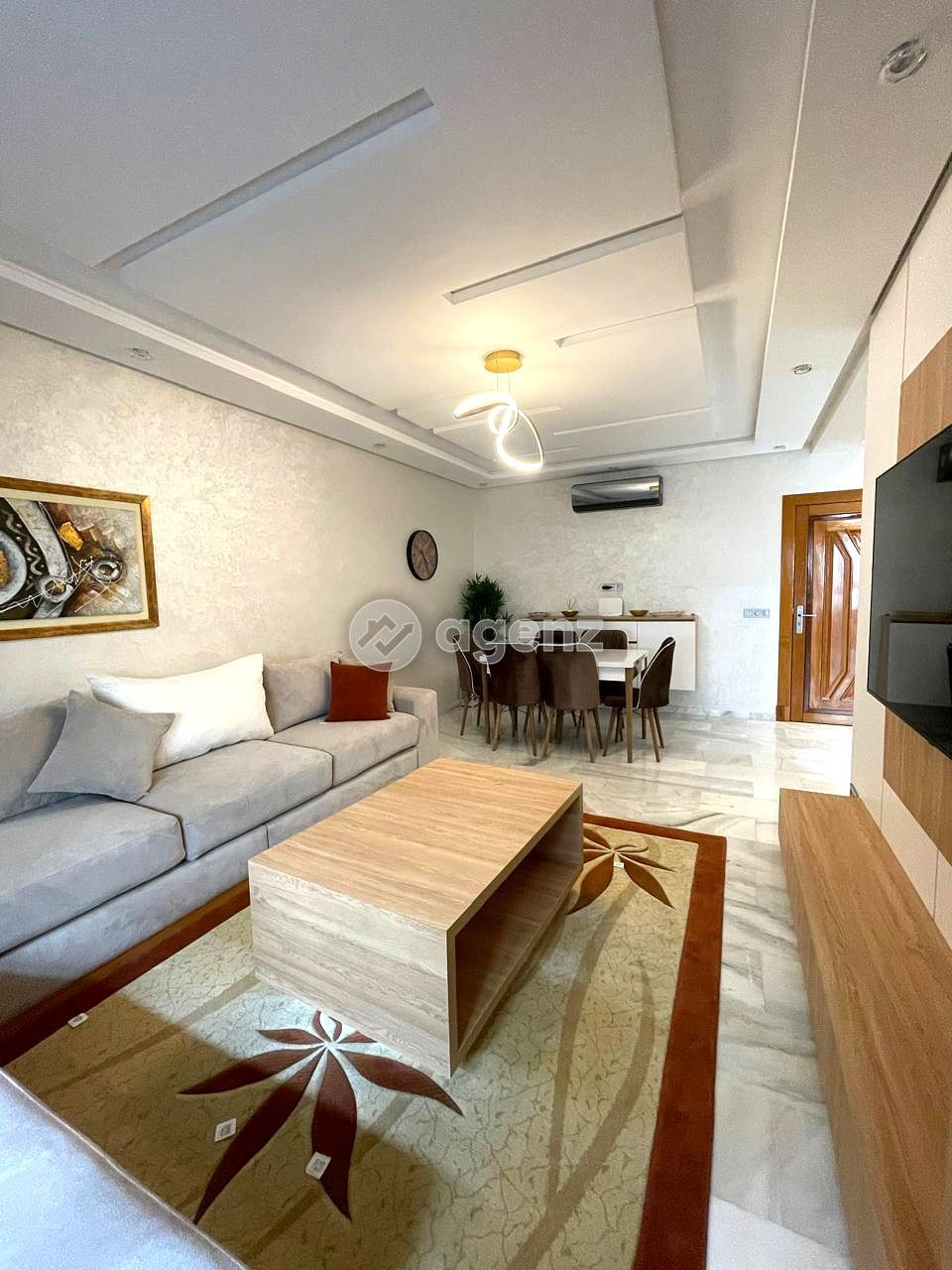 Luxueux Appartement de 2 chambres à louer à Administratif