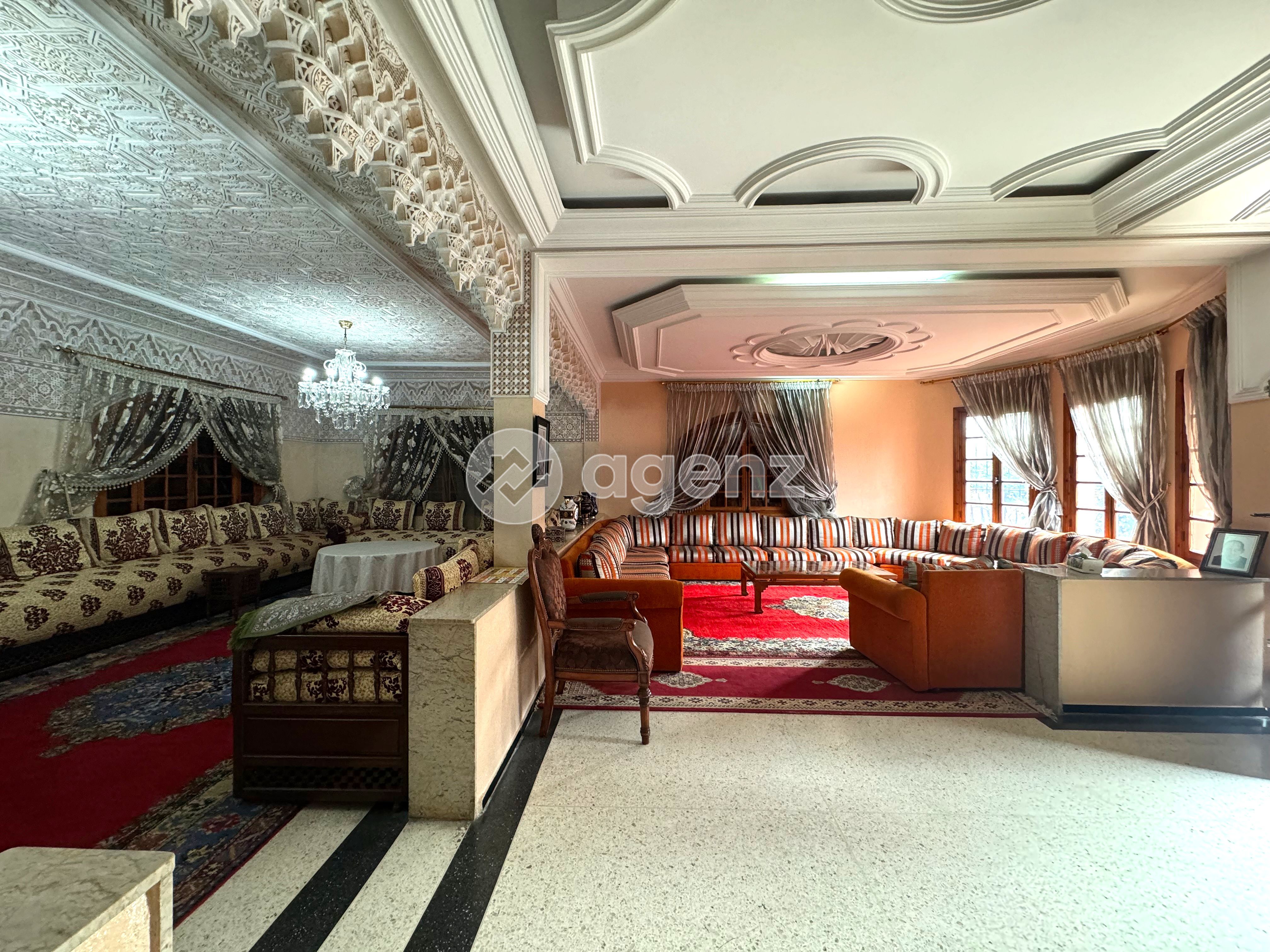 Villa à vendre à Ain Chock — 5