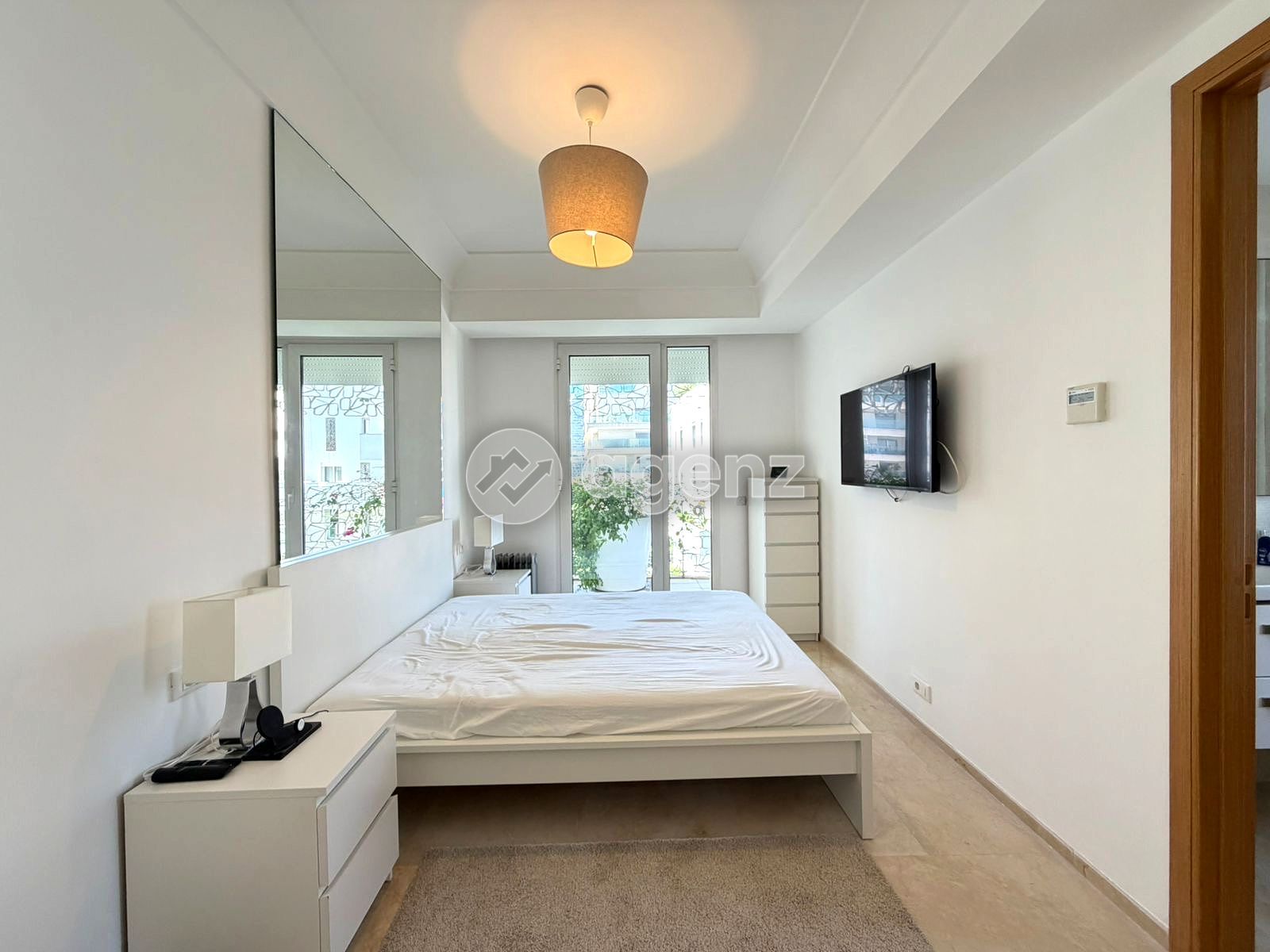 Élégant Appartement TERRASSE de 2 chambres à louer à Casablanca Finance City — 4
