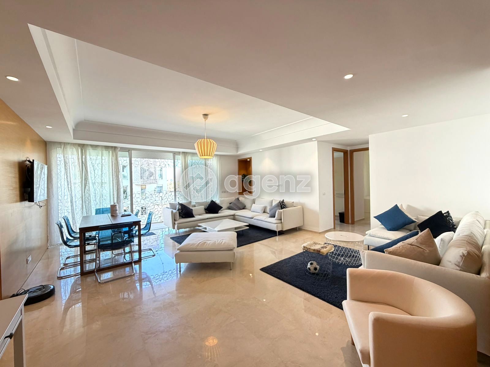 Élégant Appartement TERRASSE de 2 chambres à louer à Casablanca Finance City
