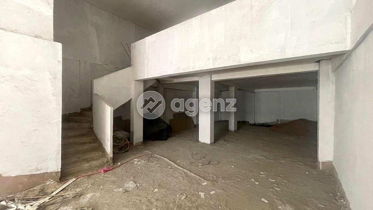 COMMERCE 125 M² À DAR BOUAZZA
