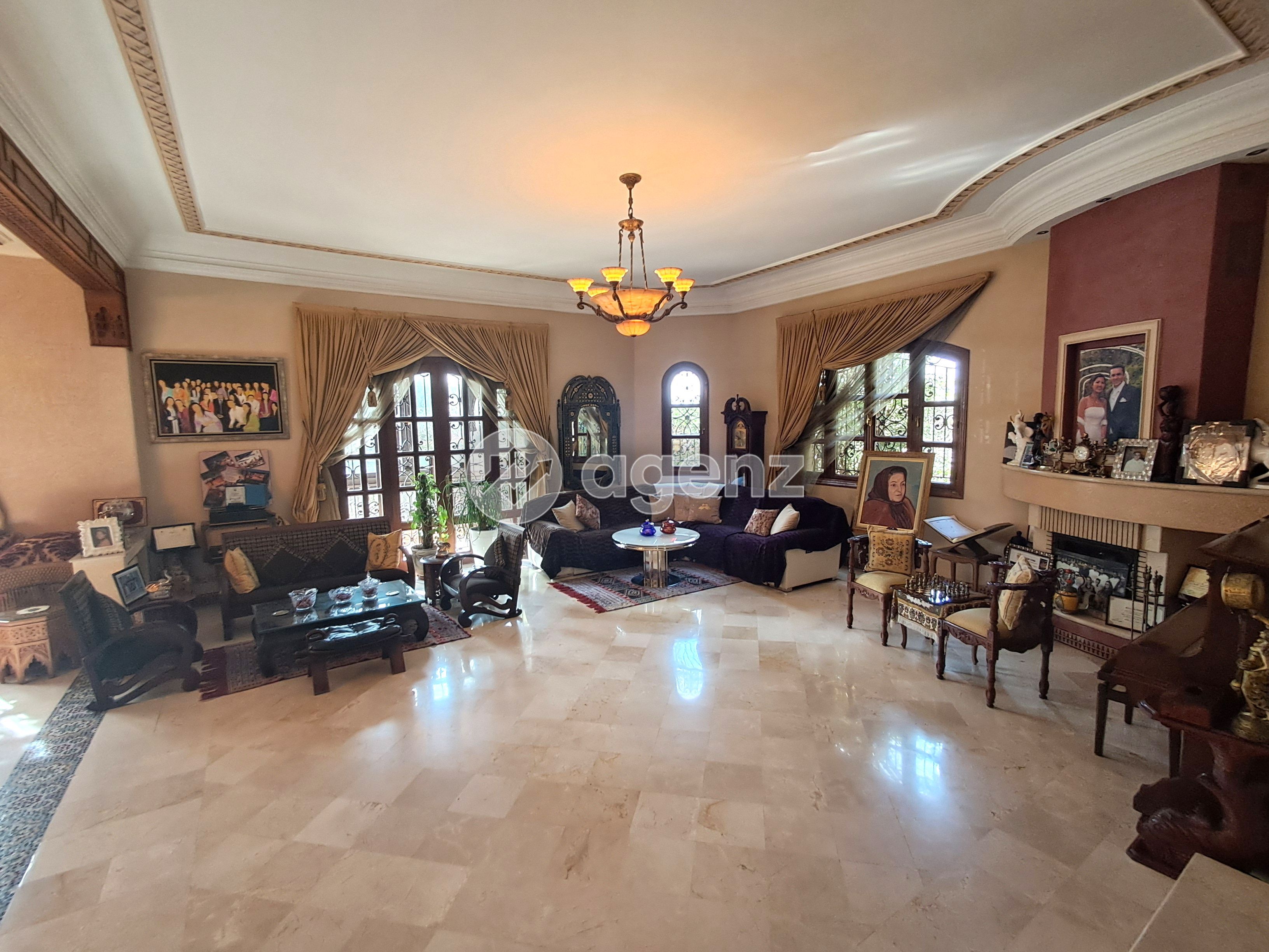 Villa à vendre à Oulfa