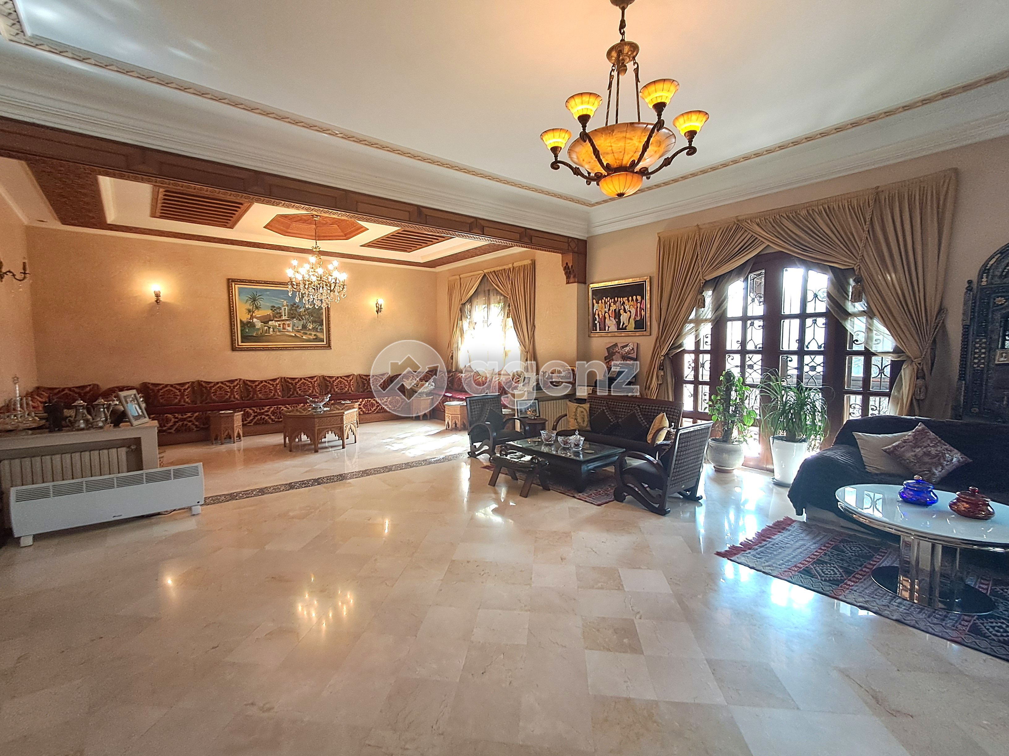 Villa à vendre à Oulfa — 2
