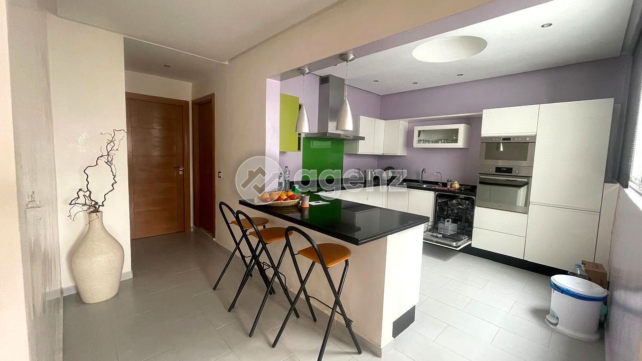 Duplex de 257 m² à Oasis - Casablanca — 3