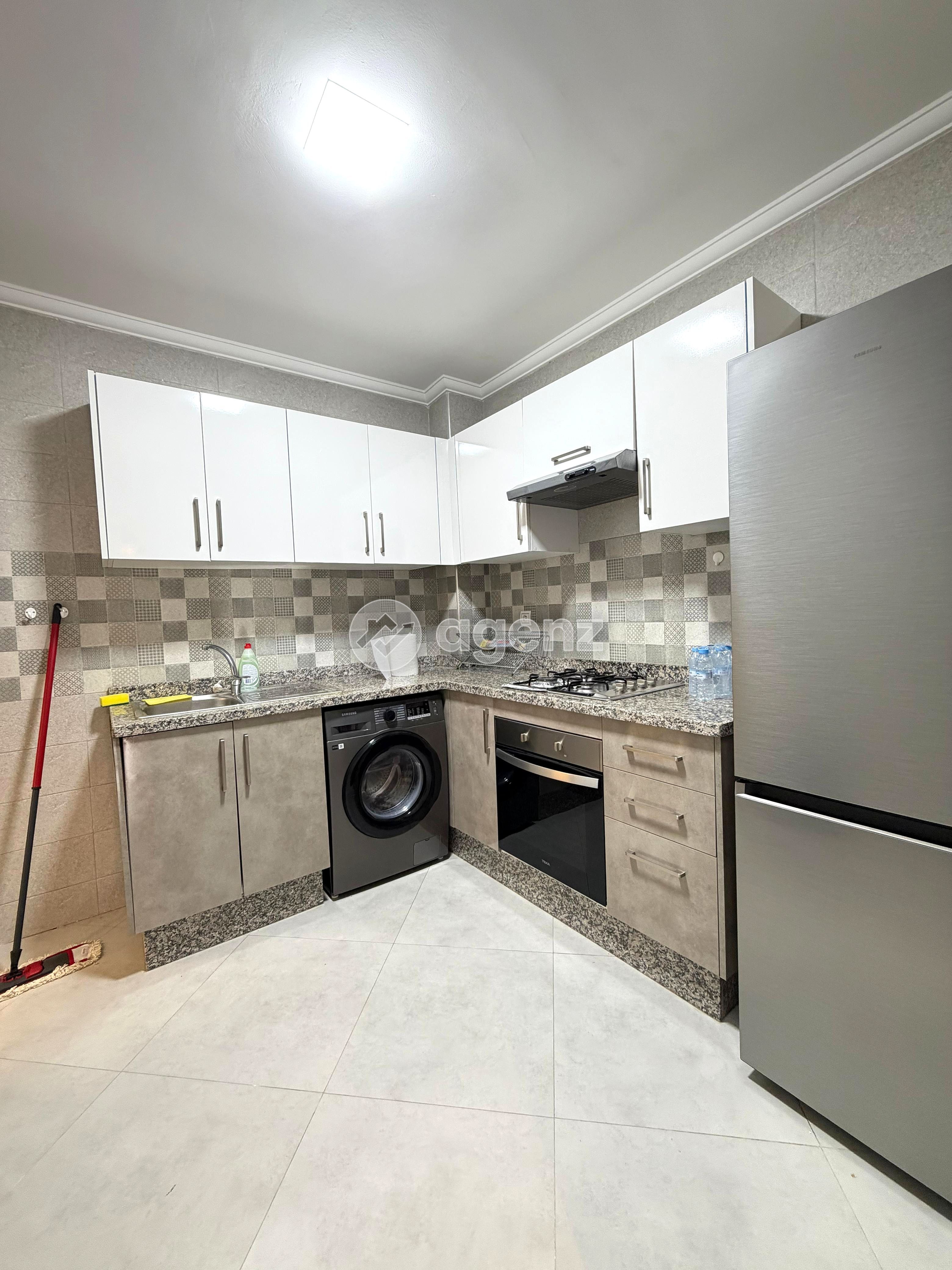Charmant Appartement de 3 chambres à vendre à golf — 3