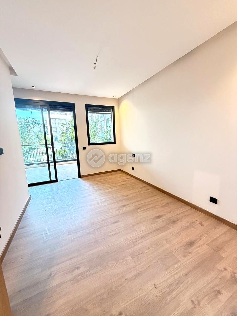 Superbe Appartement de 2 chambres à louer à Souissi — 4