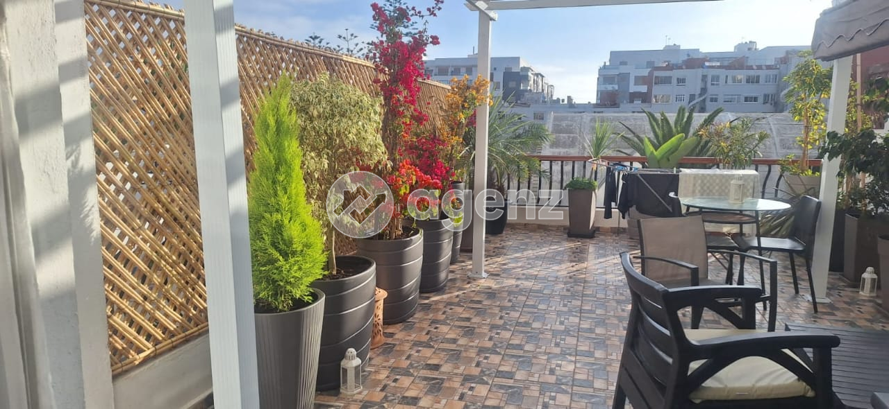 Splendide Appartement de 2 chambres à vendre à Quartier du Parc — 2