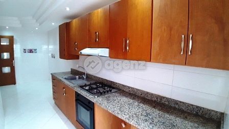 Superbe Appartement de 2 chambres à louer à Diour Jamaa