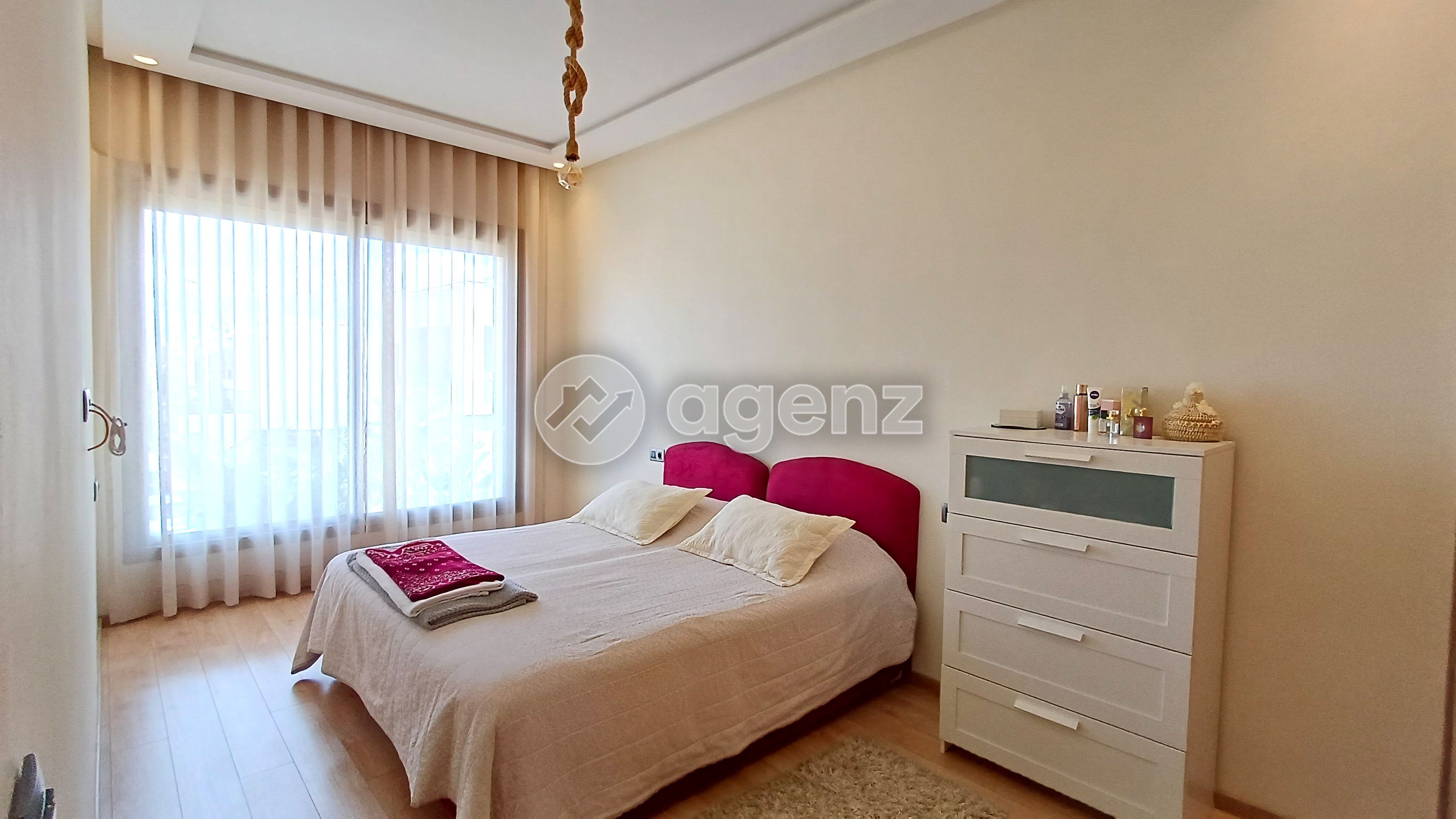 Villa de 230 m² à Nassim II - Casablanca — 5