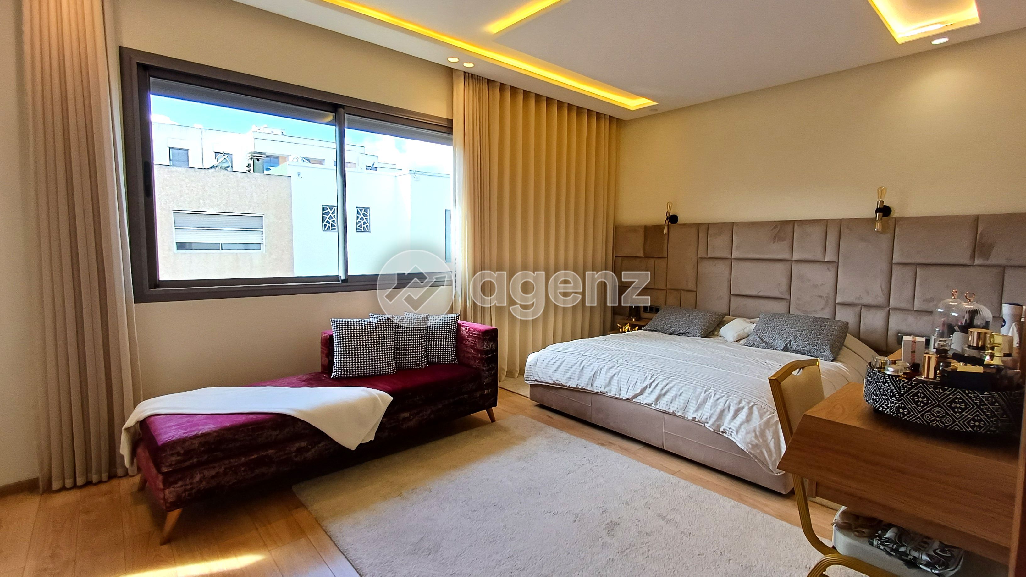 Villa de 230 m² à Nassim II - Casablanca — 3
