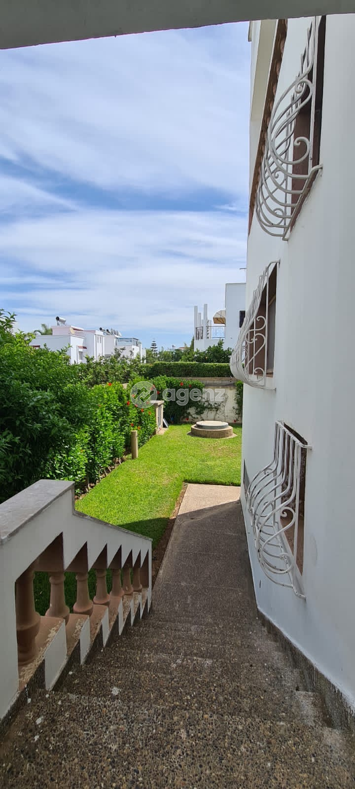 Magnifique Villa de 5 chambres à vendre à Bir Rami Est — 4