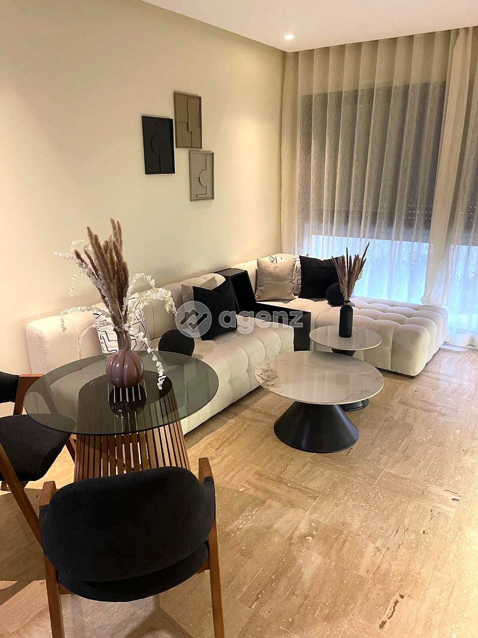 Studio En Location Meublé Sur Casa Finance City — 2