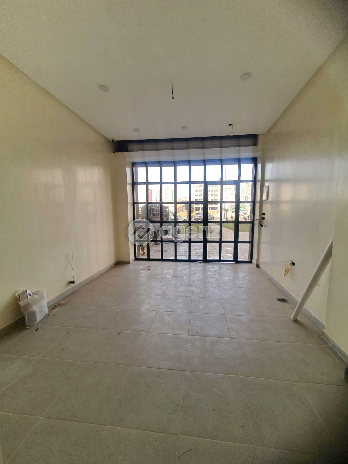 Bien 22 m² à Bukhari — 2