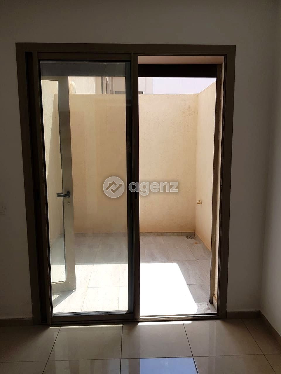 Appartement — Skhirate- Témara — 2