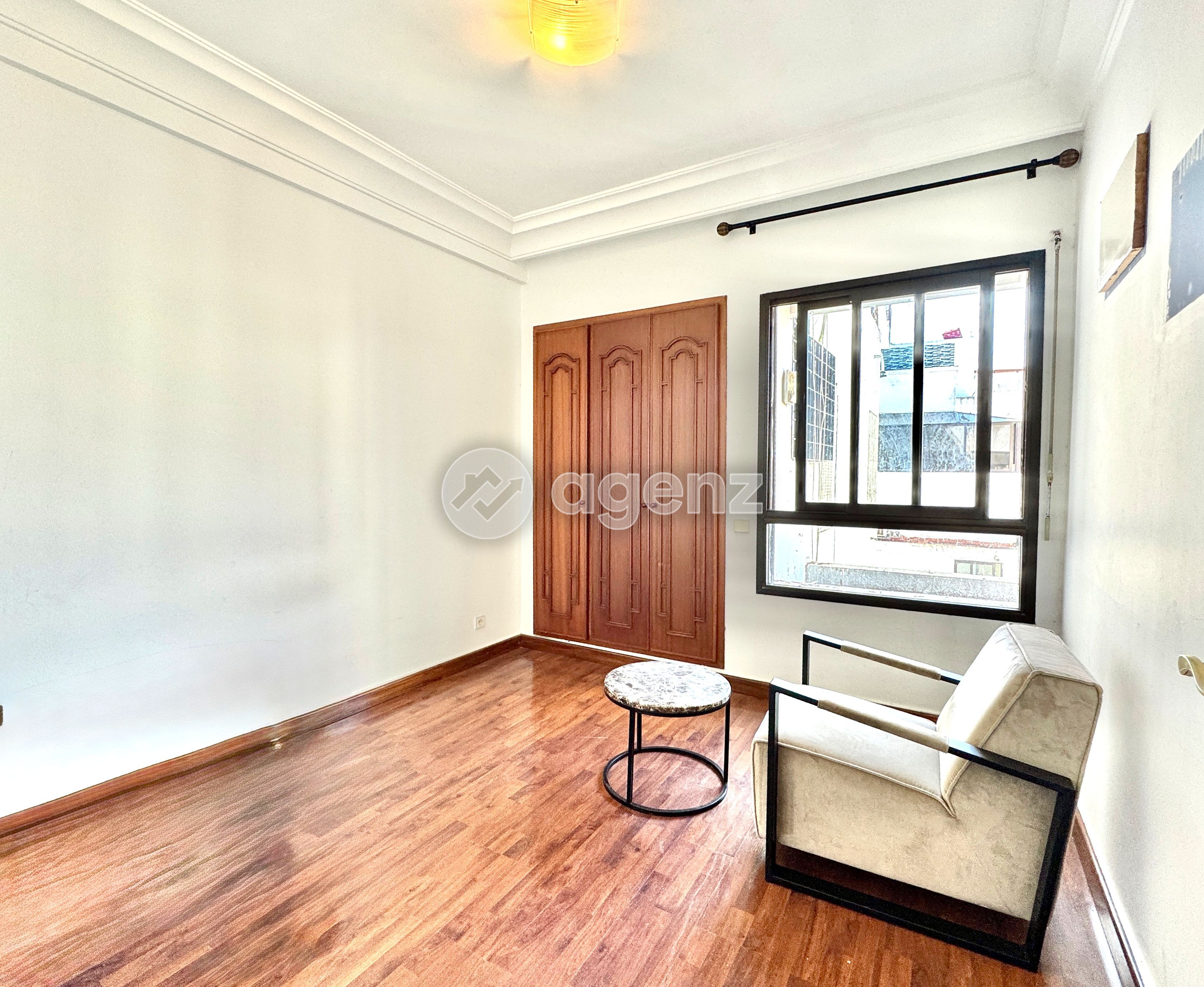 Appartement à vendre à Bourgogne Ouest — 5