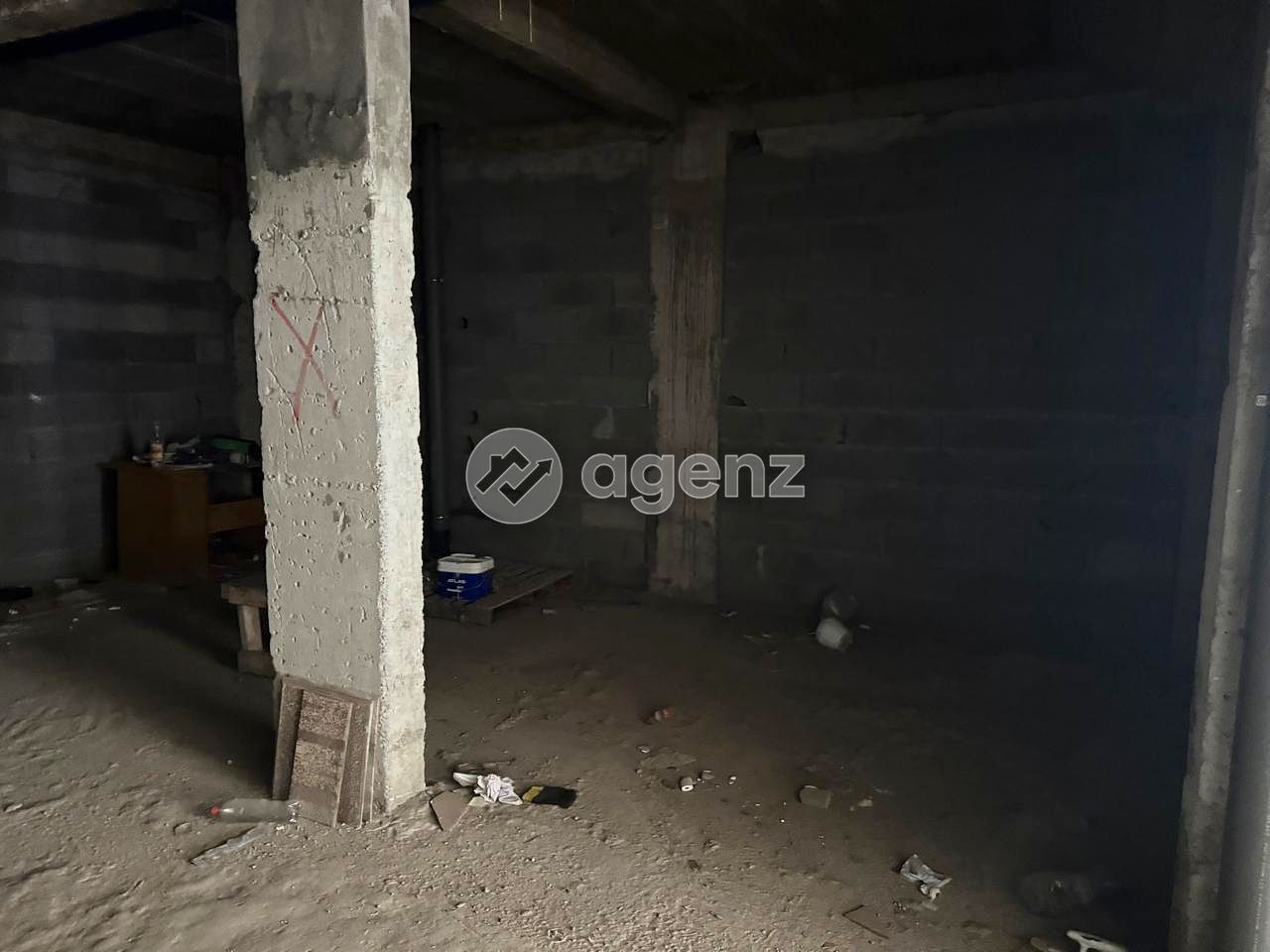 LOCAL COMMERCIAL AVEC MEZZANINE À CASABLANCA — 2