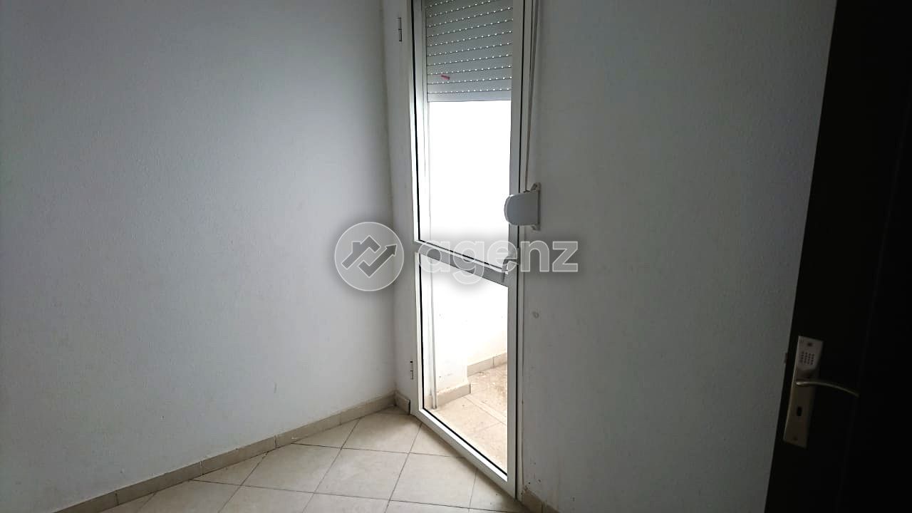 Prestigieux Appartement de 2 chambres à vendre à Hay Matar  — 3