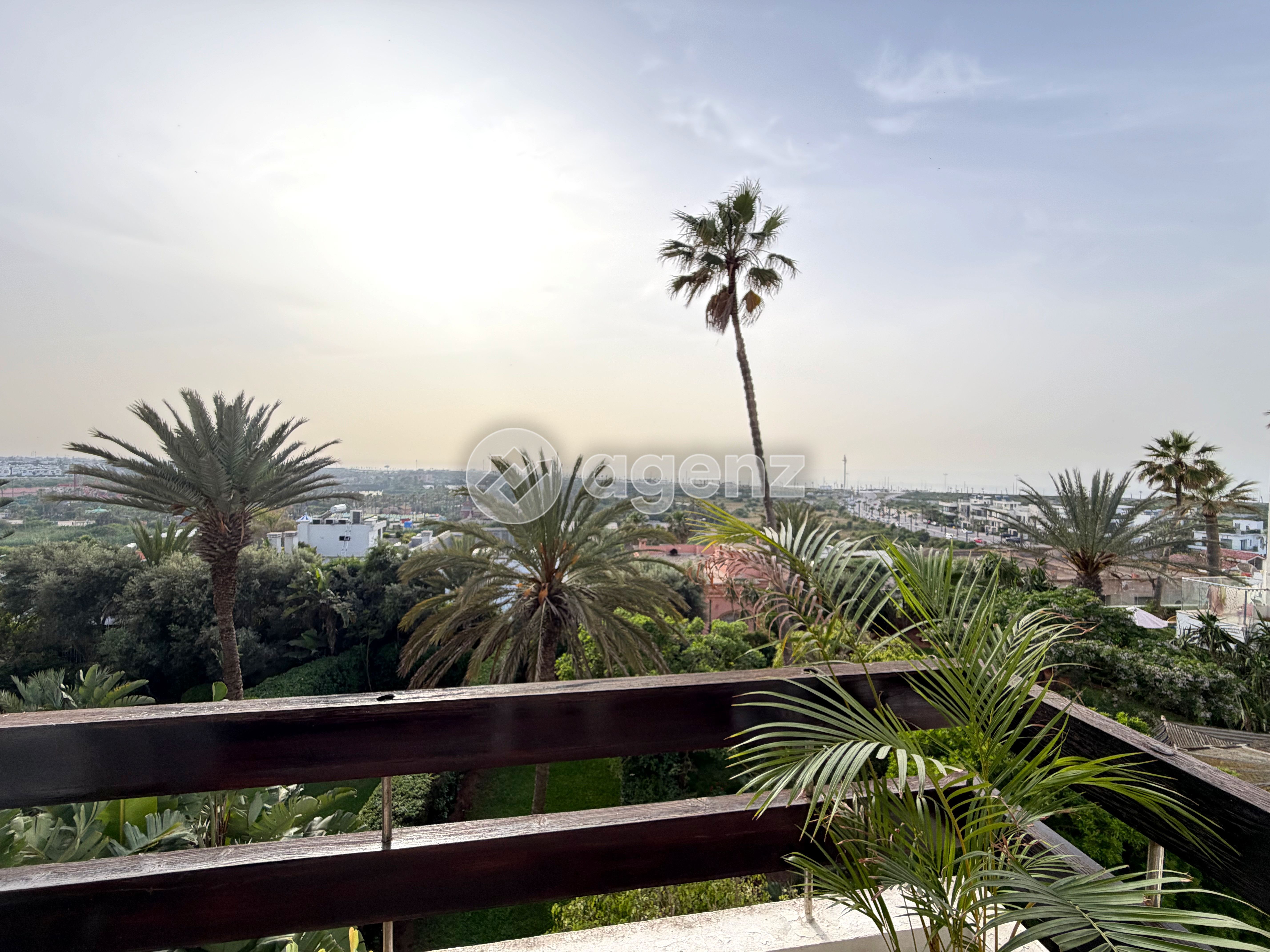 Appartement de 3 chambres meublé à louer à Ain Diab