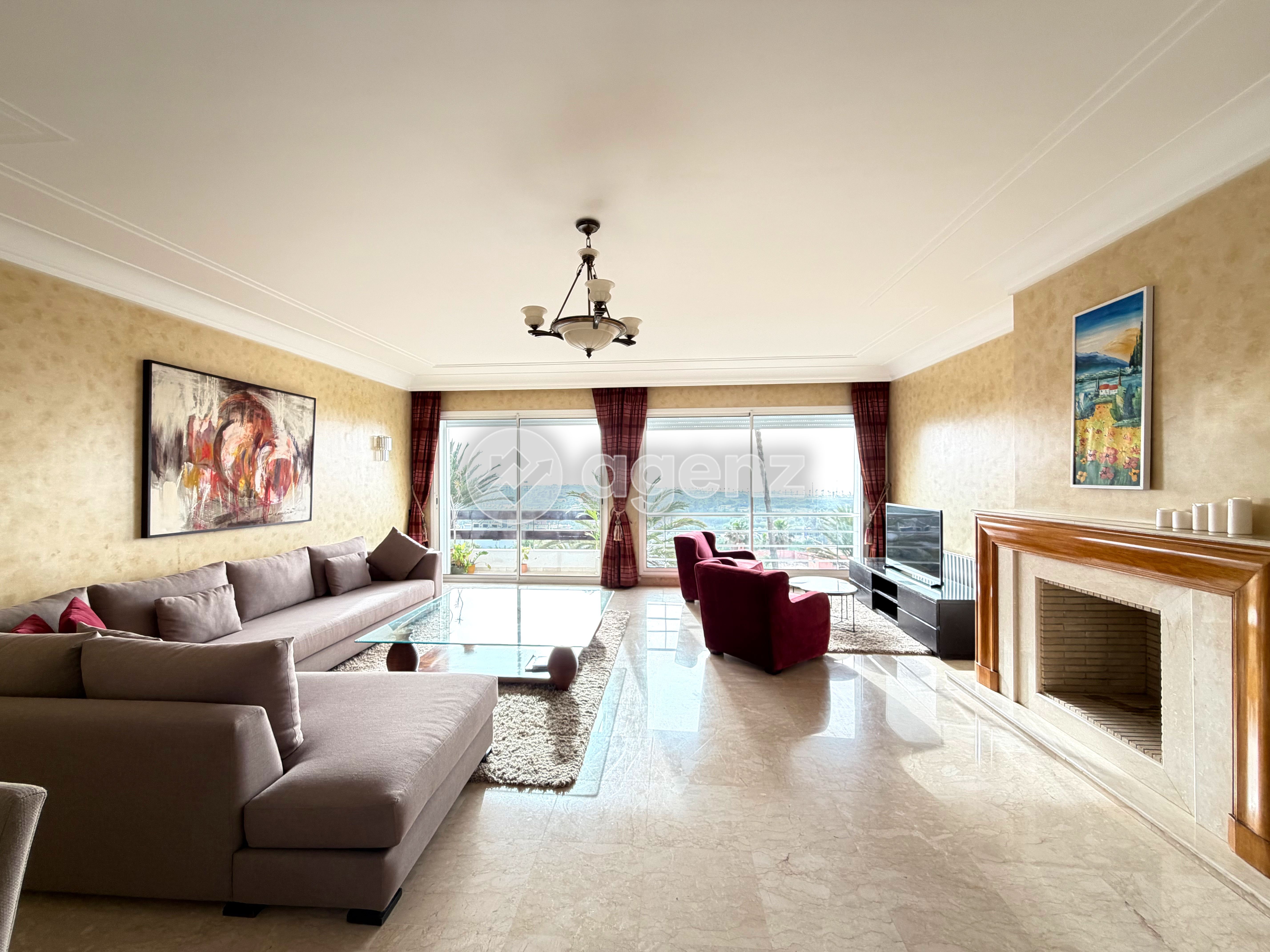 Appartement de 3 chambres meublé à louer à Ain Diab — 3