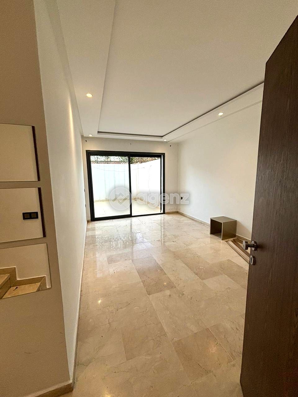 Appartement à louer à Oasis
