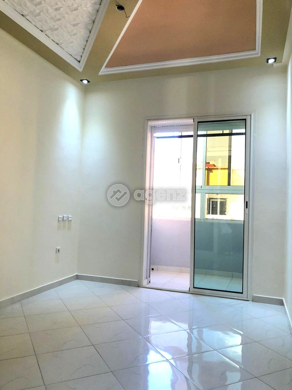 Prestigieux Appartement de 2 chambres à louer à Oulad Mtaa
