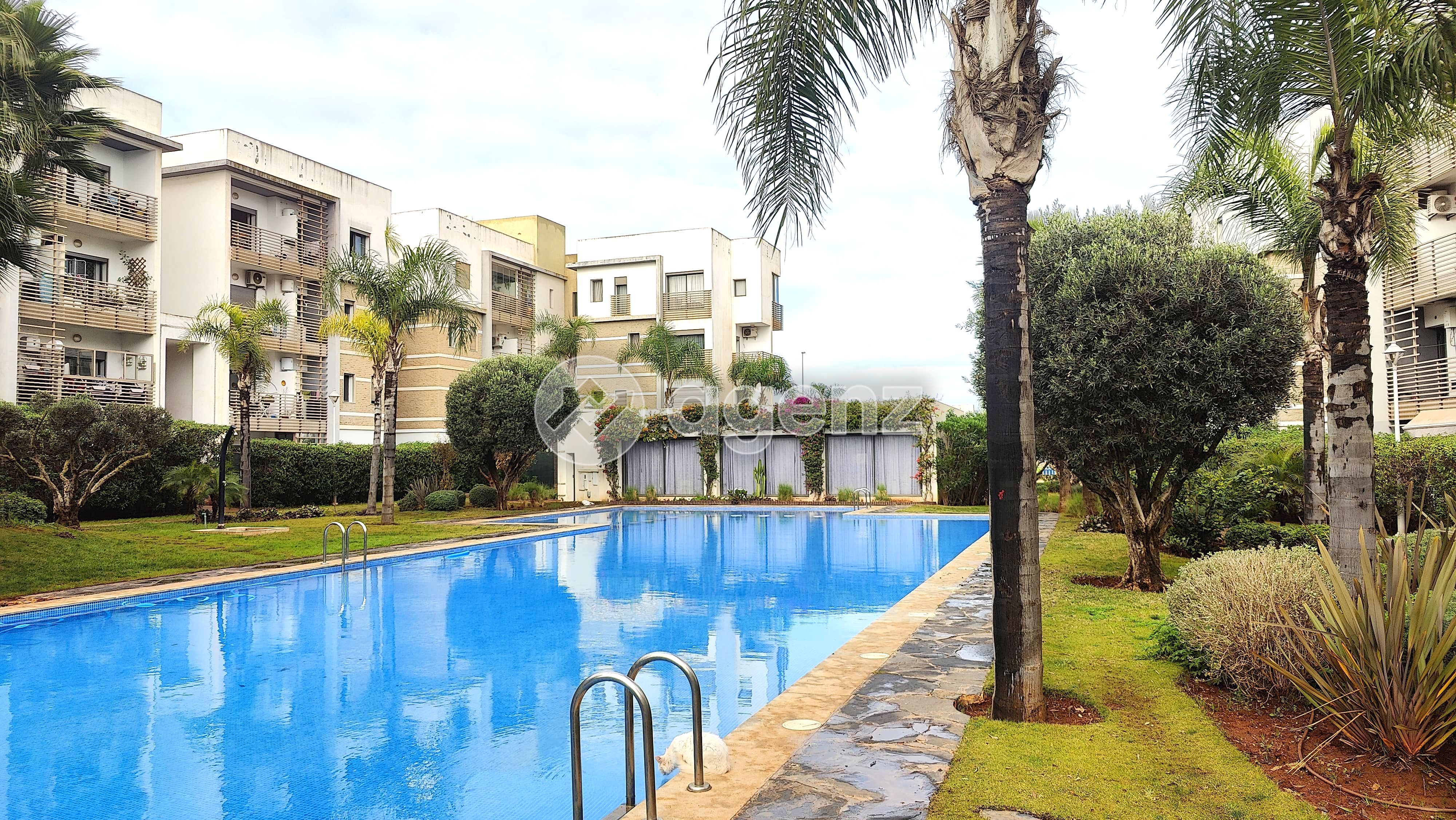 APPARTEMENT AVEC JARDIN PRIVATIF
