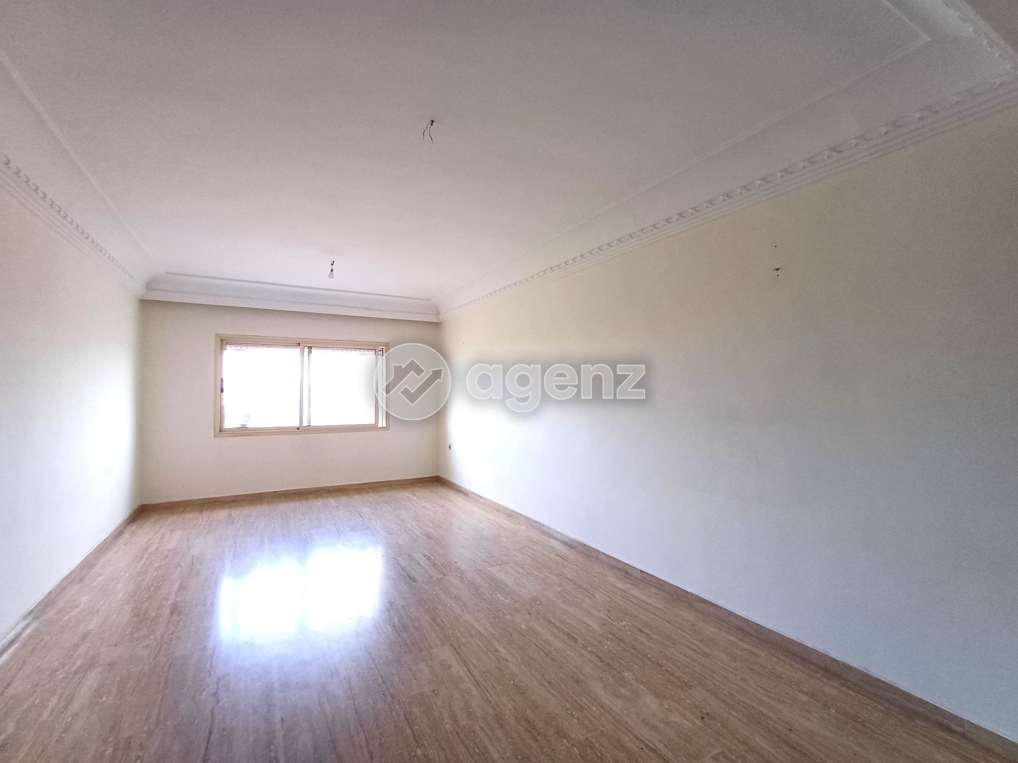 APPARTEMENT FAMILIAL LUMINEUX DANS LE QUARTIER PRISÉ DE NASSIM 1