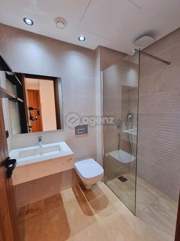 Prestigieux Studio meublé de 1 chambre à louer à Les Hôpitaux — 5