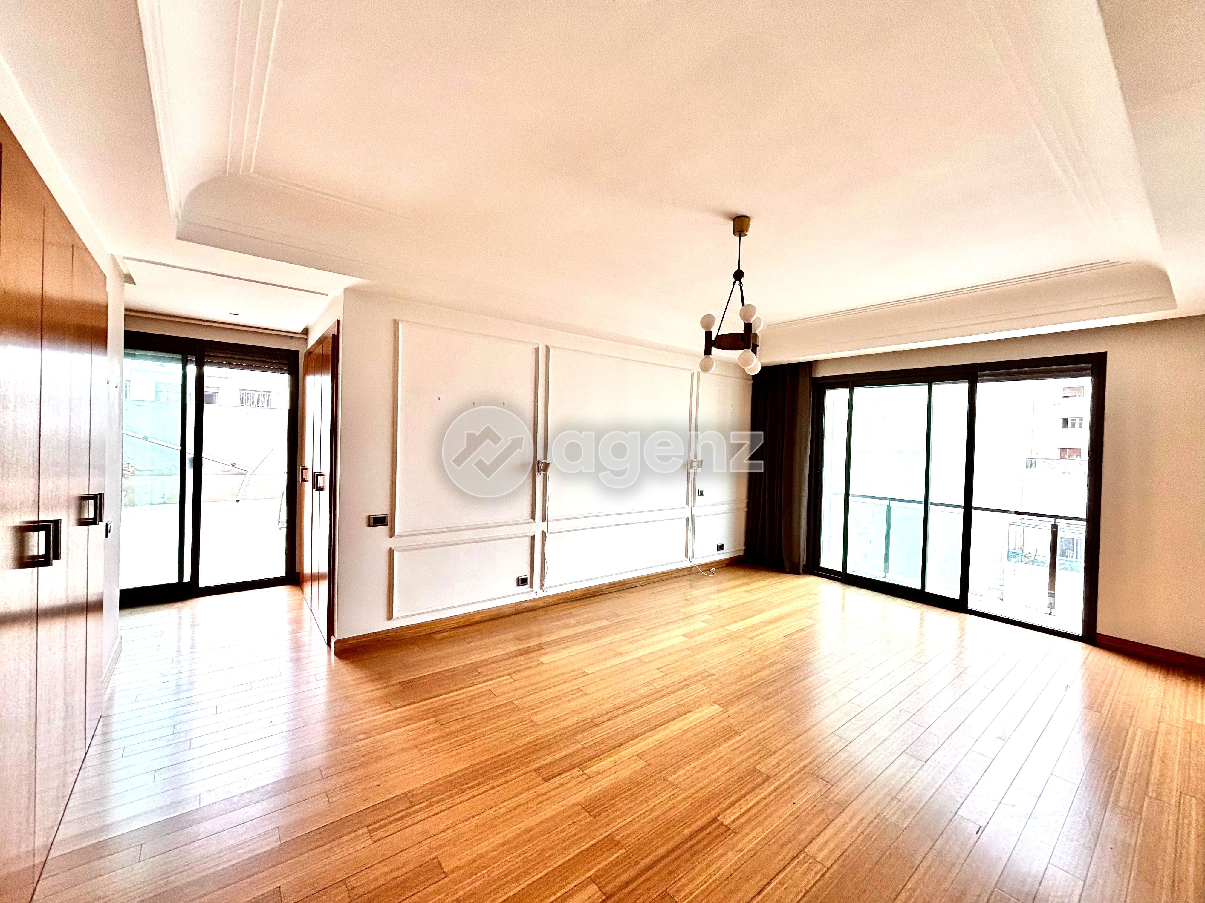 Appartement à vendre à Gauthier — 5