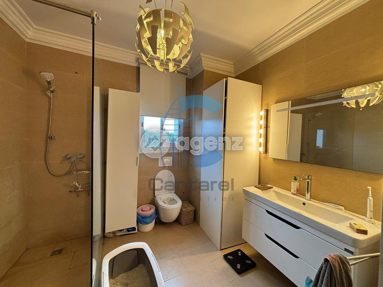Villa à vendre à Casablanca — 2