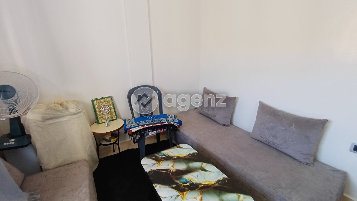 Vidéo de Élégant Appartement de 2 chambres A vendre à Azzouzia à Azzouzia, Marrakech | Agenz