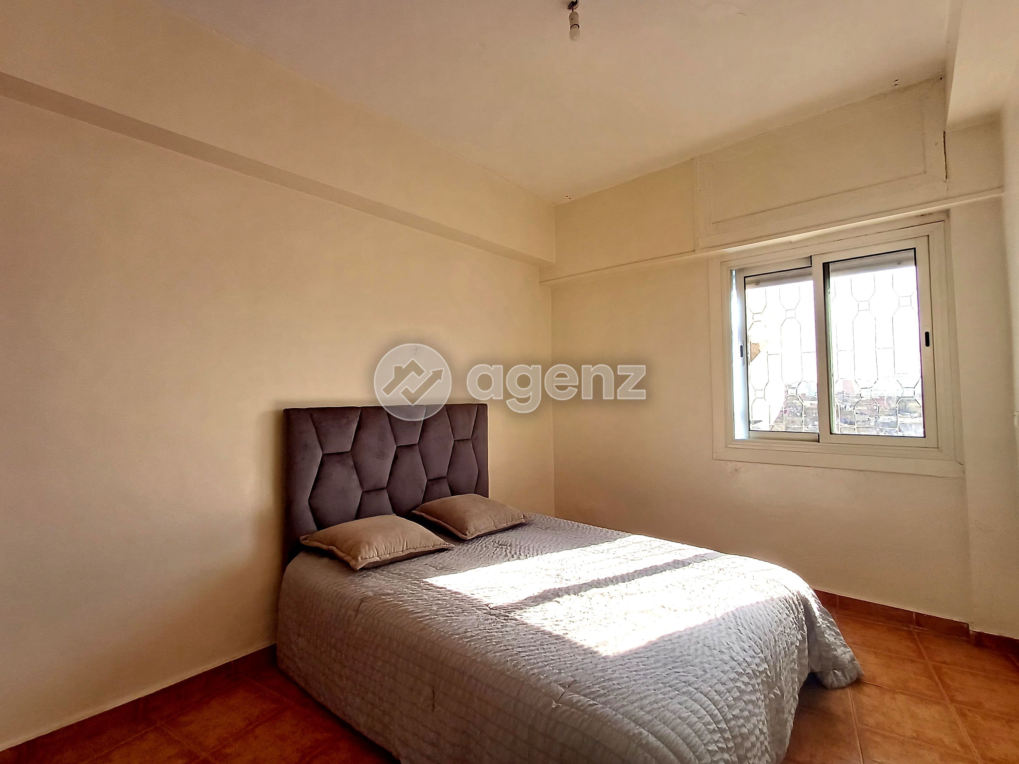 PROFITEZ D’UN APPARTEMENT SPACIEUX ET LUMINEUX — 3