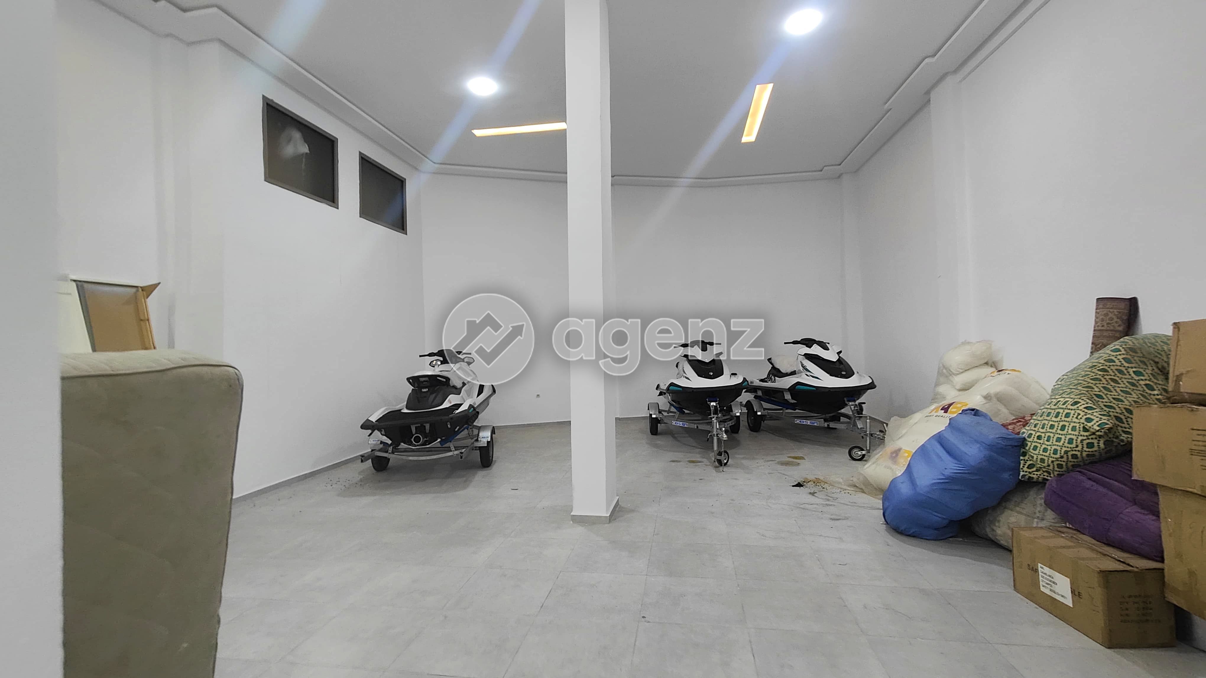 Commerce de 165 m² à Aïn Sebaâ - Casablanca — 2