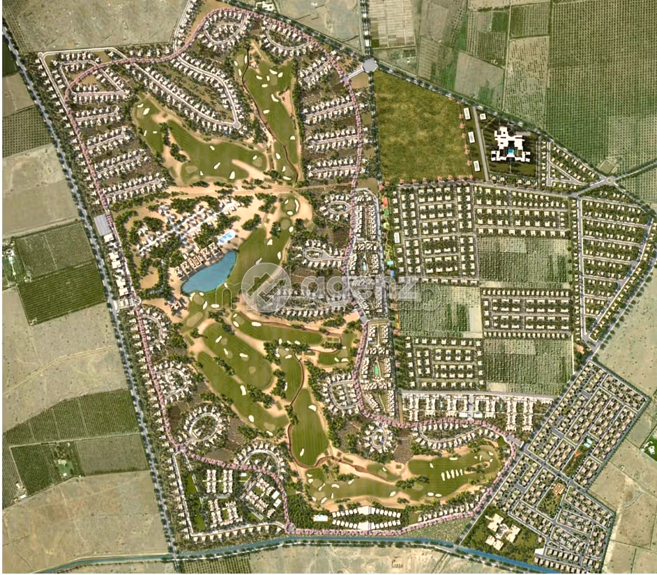 Vente terrain avec VNA 
route de Tahanaout — 2